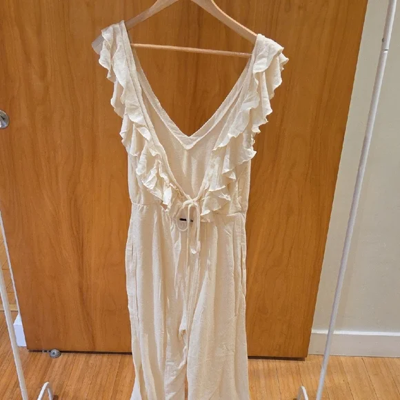 Cream Ruffle Jumpsuit - Picture 4 of 8